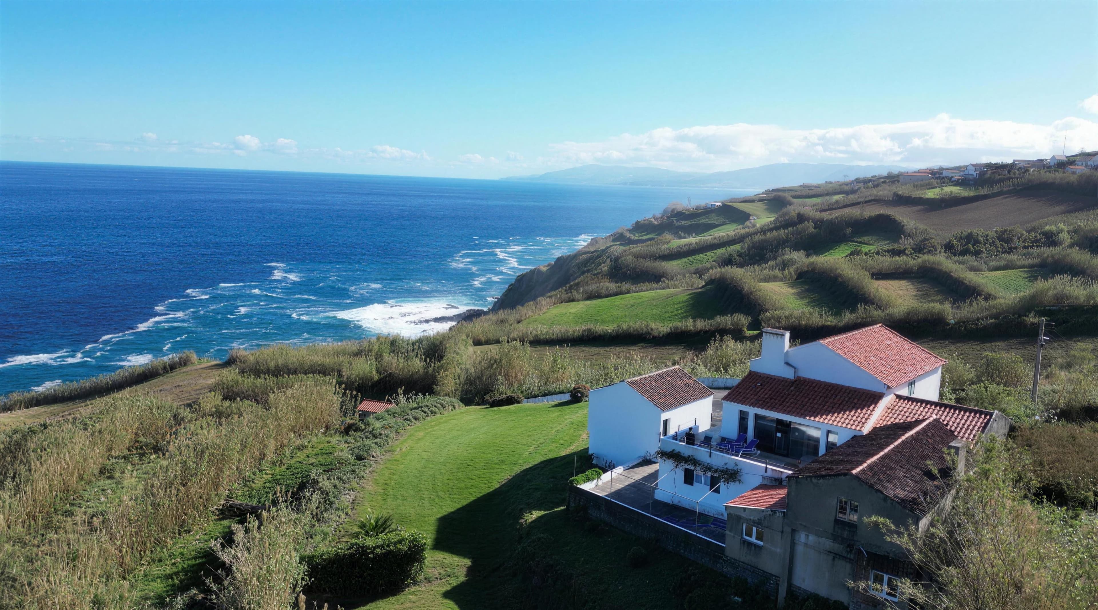 Aerial view of Casa Padoula on the clifftop